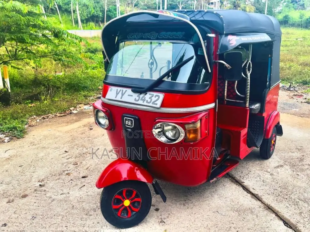 Bajaj RE 205 2012 Three Wheel (Used)
