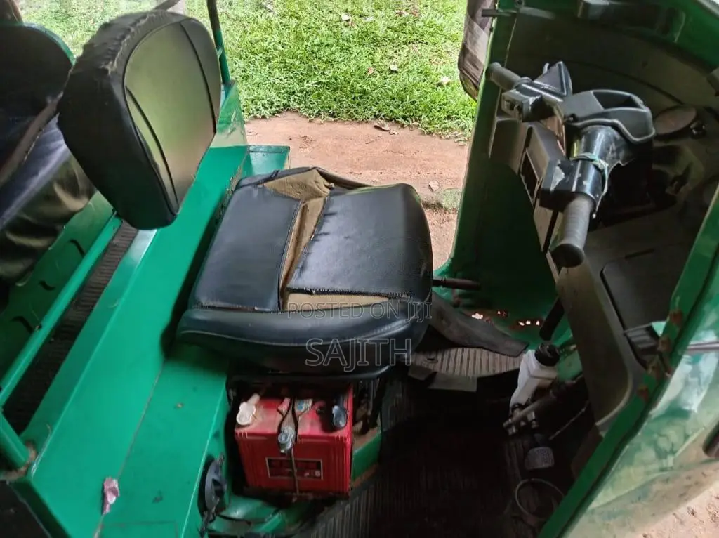 Bajaj RE 4 Stroke 2012 Three Wheel (Used)