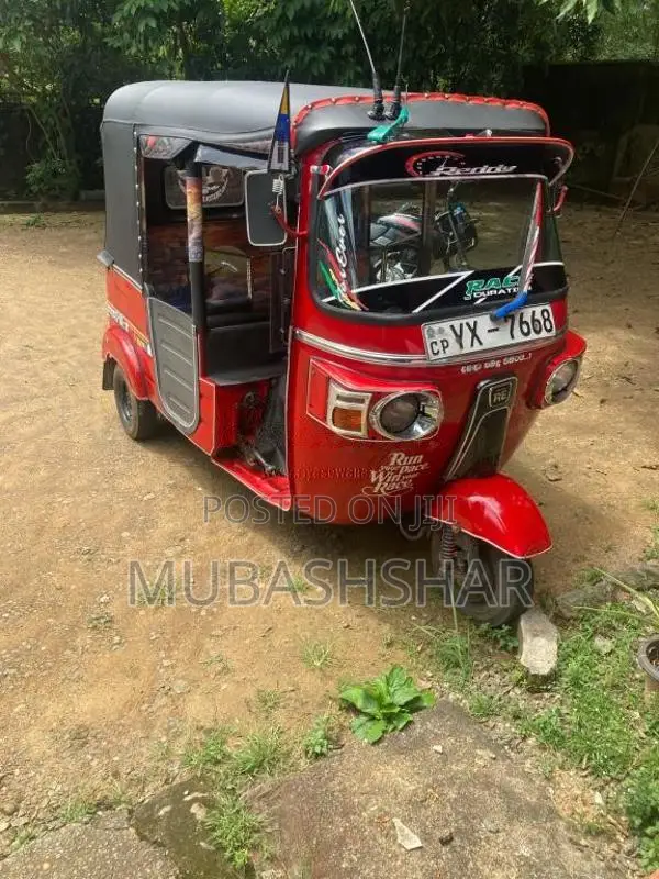 Bajaj RE 205 2012 Three Wheel (Used)