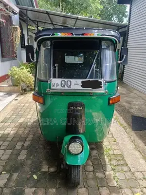 Bajaj 4 Stroke 2008 Three Wheel (Used)