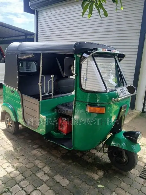 Bajaj 4 Stroke 2008 Three Wheel (Used)
