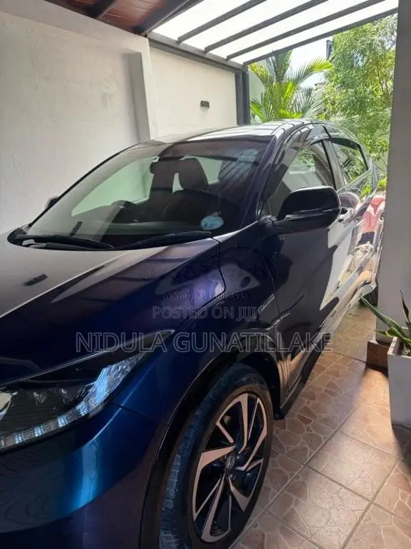 Honda Vezel 2016 SUV (Used)