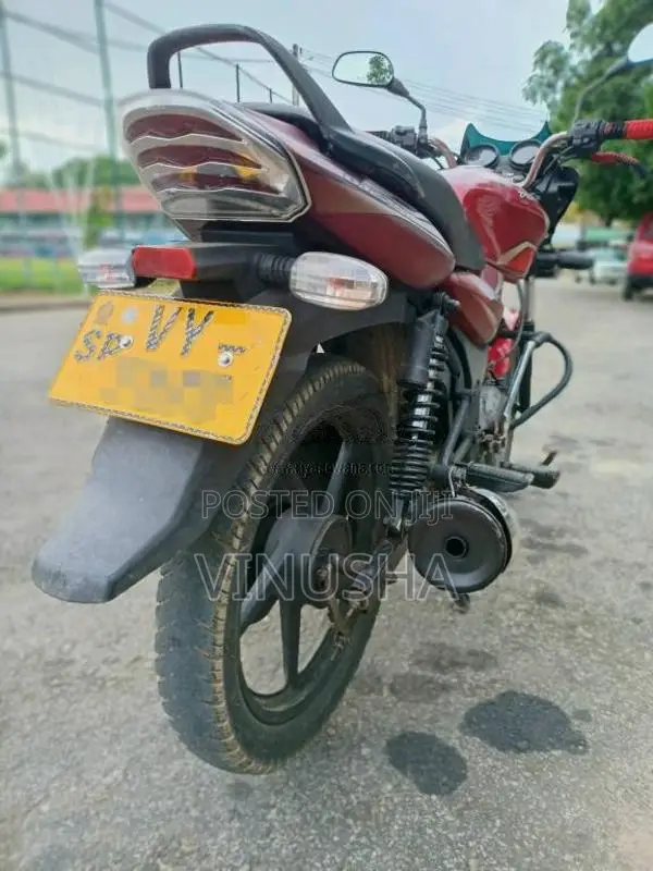 Bajaj Discover 100 2010 Motorbike (Used)