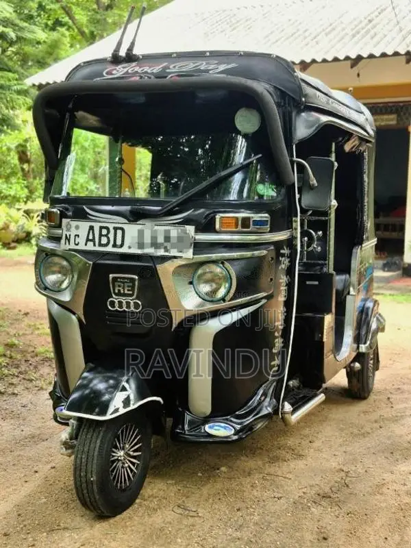 Bajaj RE 4 Stroke 2015 Three Wheel (Used)