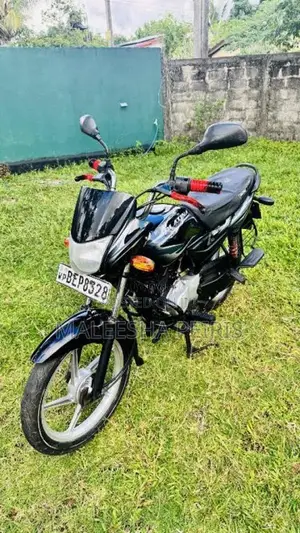 Bajaj Platina 2016 Motorbike (Used)