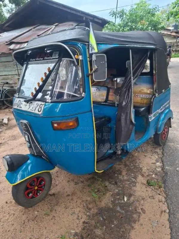 Bajaj 2 Stroke 2006 Three Wheel (Used)