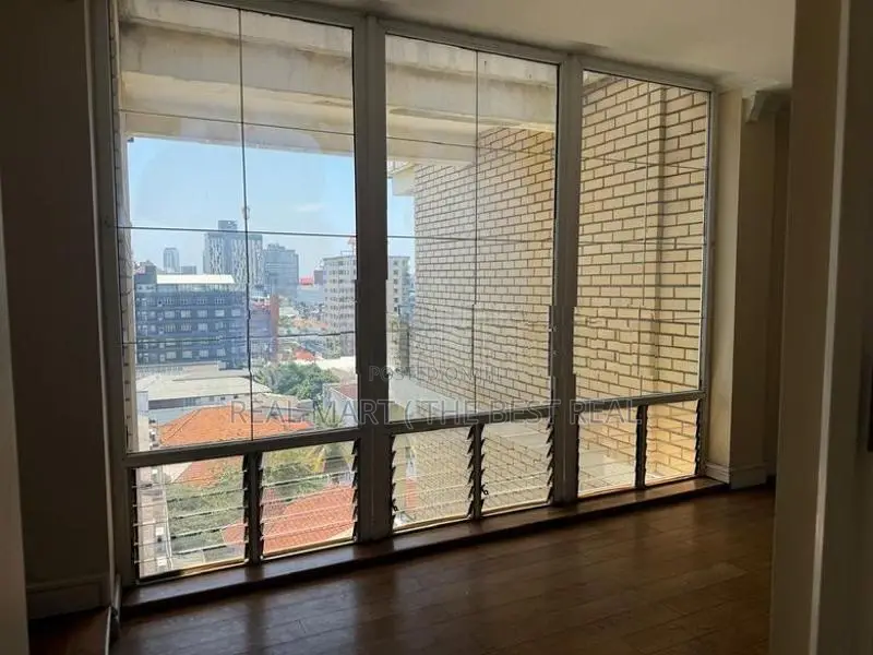 COLOMBO 07 : 4-AC-BR (3400 SQFT) FULLY FURNISHED PENTHOUSE APT. FOR RE