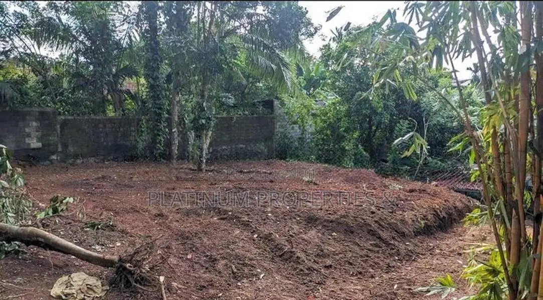 14.65 Perch Residential Bare Land for Sale in Pannipitiya Kalalgoda
