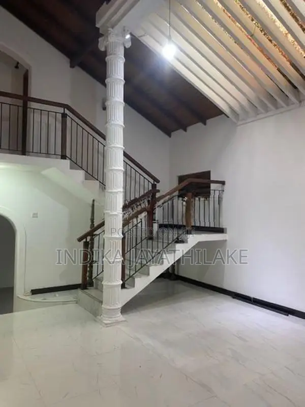 Room Rent For Ladies Only In Malabe