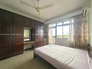 🏢 Flower Court – 03 BR Semi Furnished Apartment Duplex for Rent