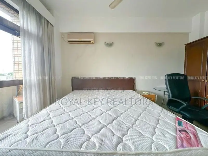 🏢 Flower Court – 03 BR Semi Furnished Apartment Duplex for Rent