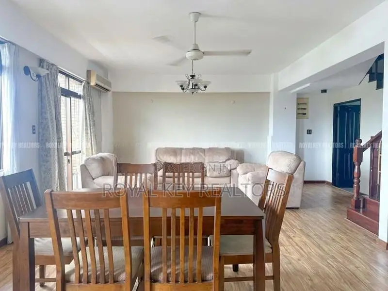 🏢 Flower Court – 03 BR Semi Furnished Apartment Duplex for Rent