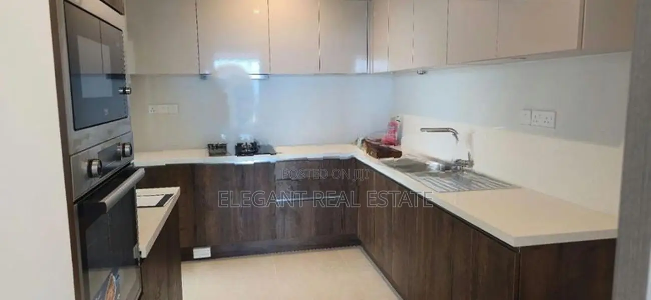 Marina Square - 03 Bedroom Apartment For Rent In Colombo 15 (A6742)