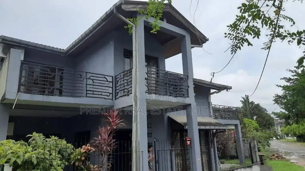 House for Sale in Lake City - Ja Ela