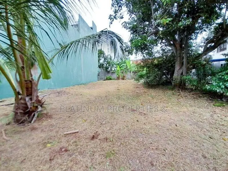 10.95 Perch Exclusive Land for Sale in The Heart of Nawala