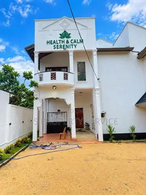 2 Story House For Sale In Yanthampalaawa, Kurunegala