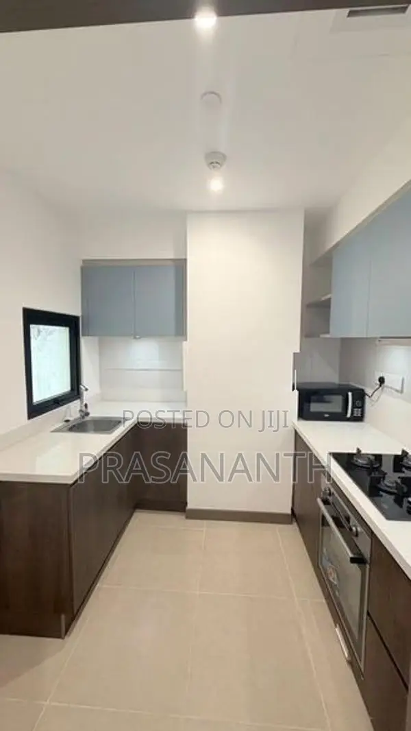 Marina Square, 2 Bed Colombo Apartment For Sale