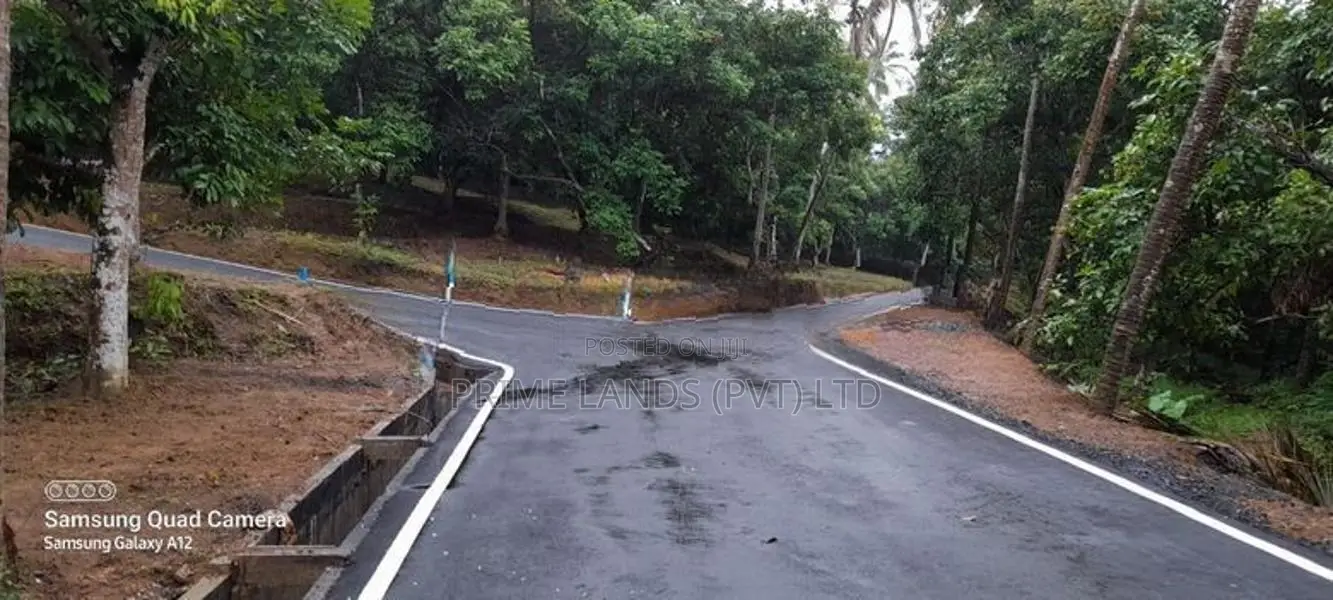 නේවාසික බිම් කොටස් විකිණීම හෝමාගම