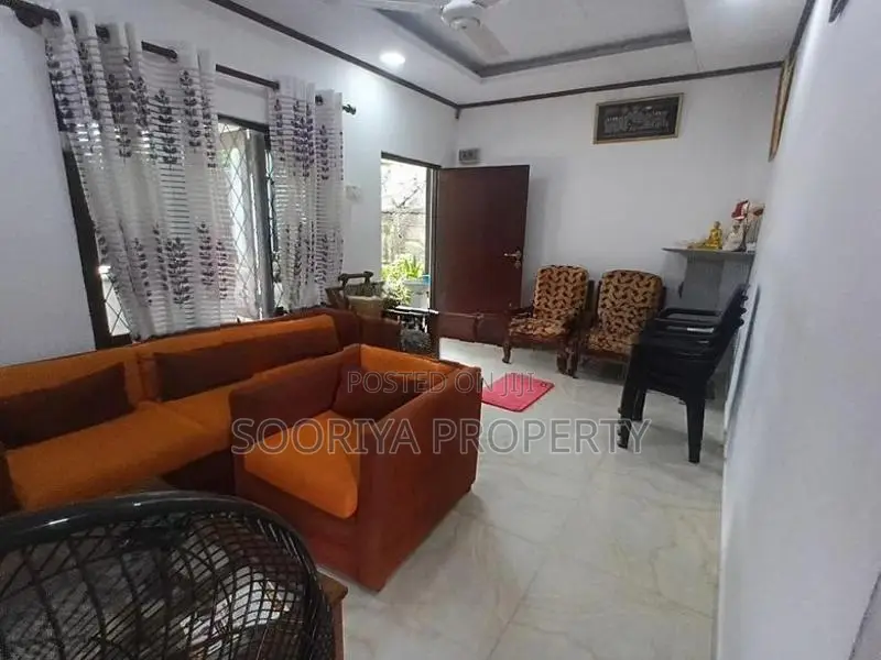 පිළියන්දලට නුදුරින් තනිමහල් නිවසක් විකිණීමට - Piliyandala Suwarapola
