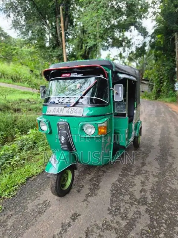 Bajaj RE 2013 Three Wheel (Used)