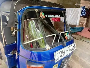 Bajaj RE 2008 Three Wheel (Used)