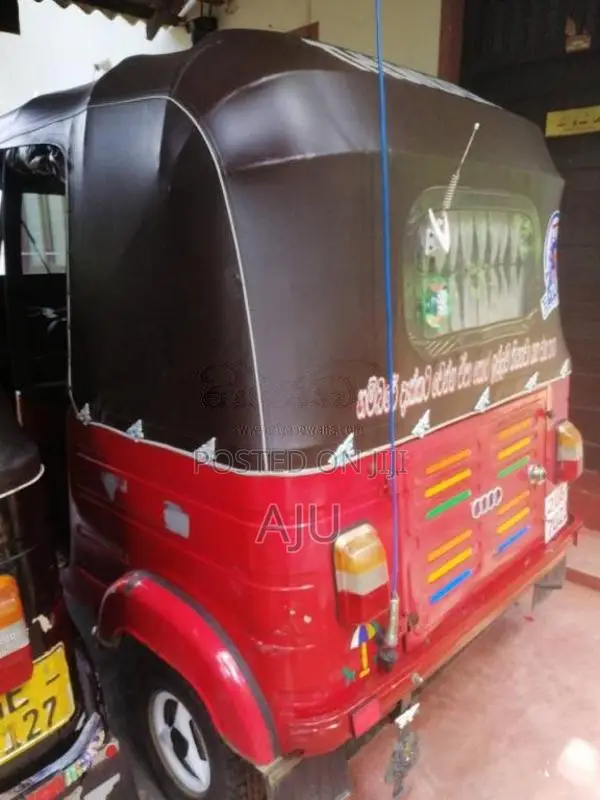 Bajaj 2 Stroke 1999 Three Wheel (Used)