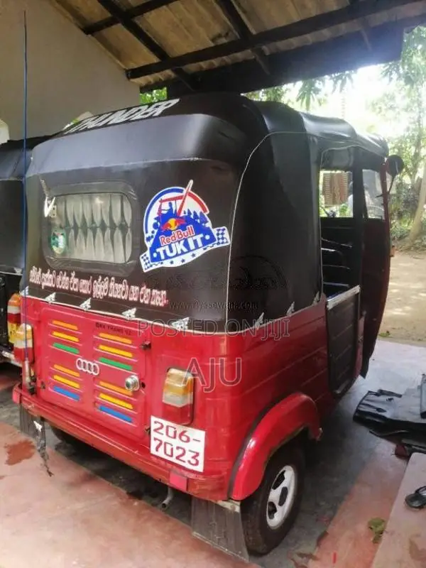 Bajaj 2 Stroke 1999 Three Wheel (Used)