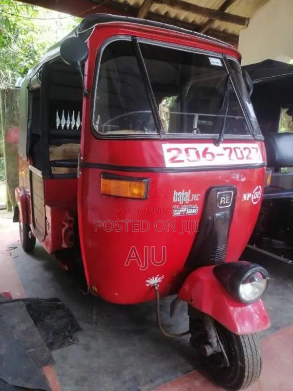 Bajaj 2 Stroke 1999 Three Wheel (Used)