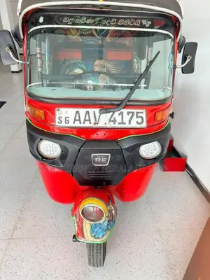 Bajaj Re 205 2014 Three Wheel (Used)