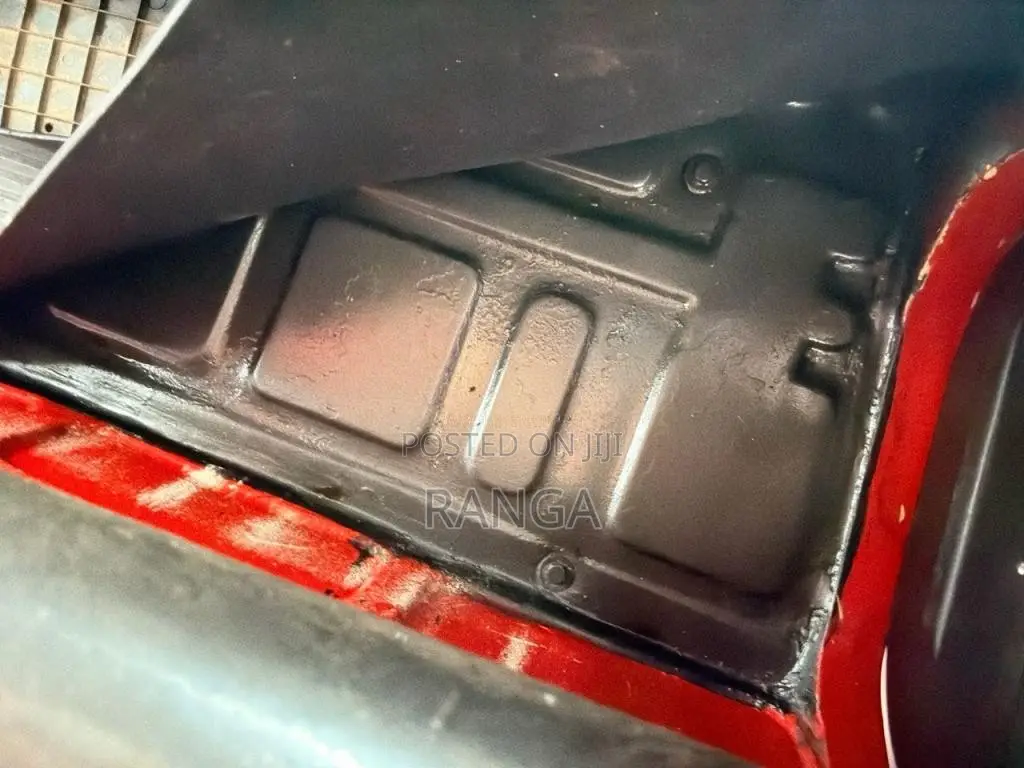 Bajaj RE 205 2015 Three Wheel (Used)