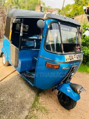 Bajaj 2 stroke 2005 Three Wheel (Used)