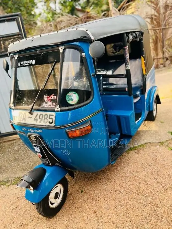 Bajaj 2 stroke 2005 Three Wheel (Used)