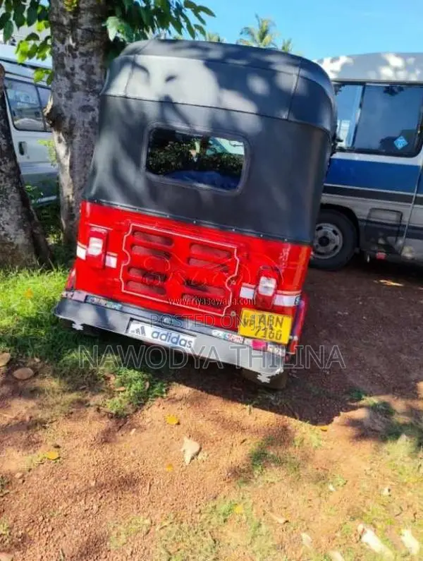 Bajaj RE 2016 Three Wheel (Used)