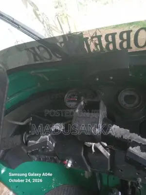 Bajaj RE 205 2013 Three Wheel (Used)