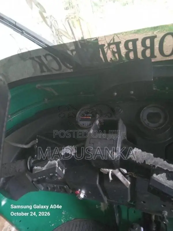 Bajaj RE 205 2013 Three Wheel (Used)