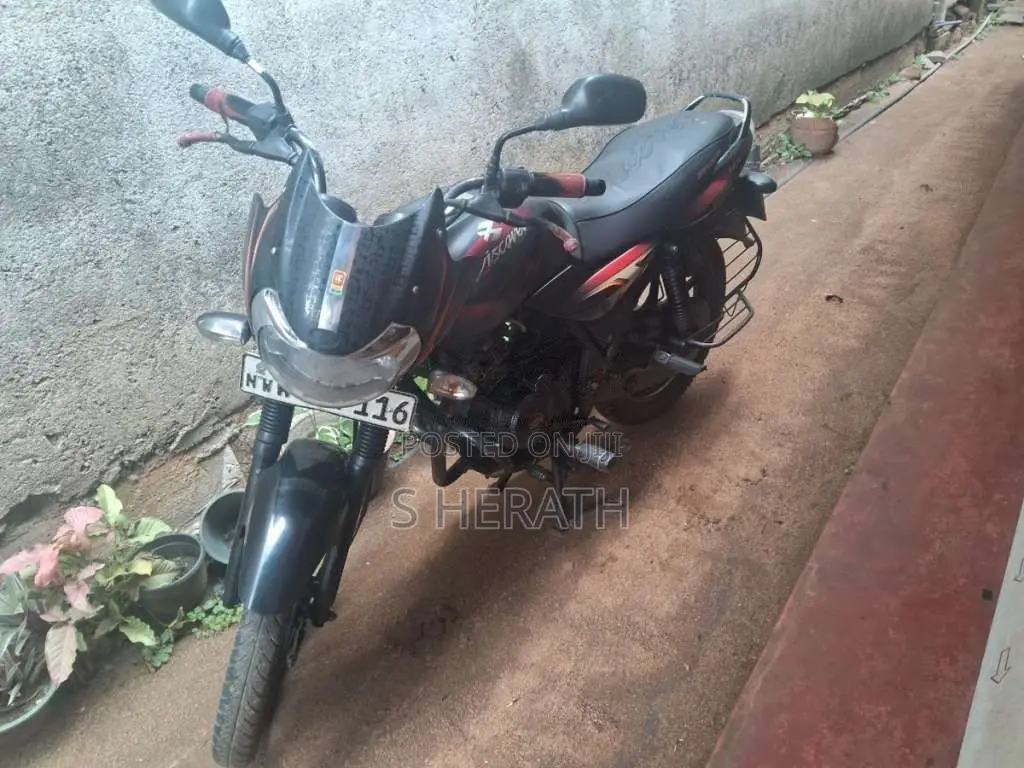 Bajaj Discover 125 2011 Motorbike (Used)