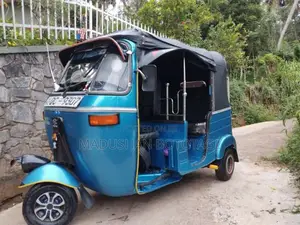 Bajaj 2 Stroke 2006 Three Wheel (Used)
