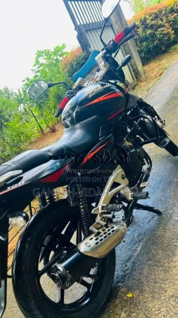 Bajaj Pulsar 2010 Motorbike (Used)
