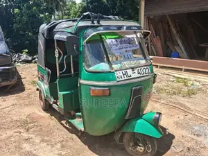 Bajaj 2 stroke 2004 Three Wheel (Used)