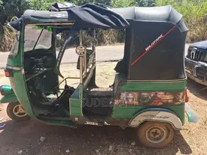 Bajaj 2 stroke 2004 Three Wheel (Used)