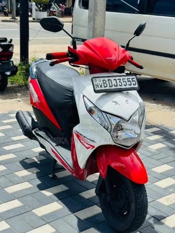 Honda Dio 2016 Motorbike (Used)