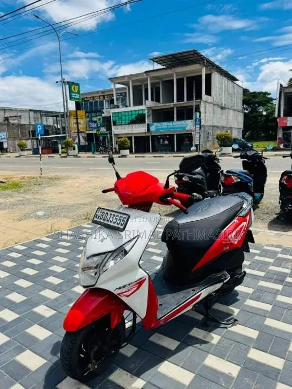 Honda Dio 2016 Motorbike (Used)