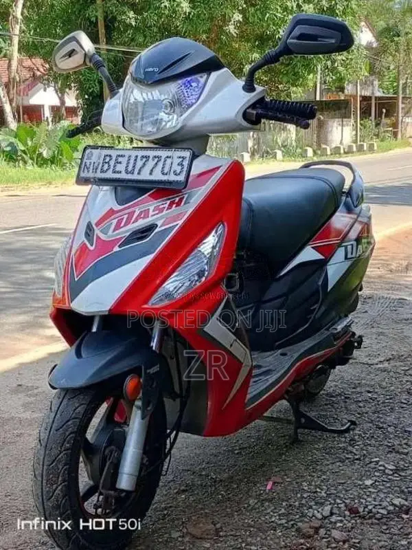 Hero Dash Vx OnLight 2017 Motorbike (Used)