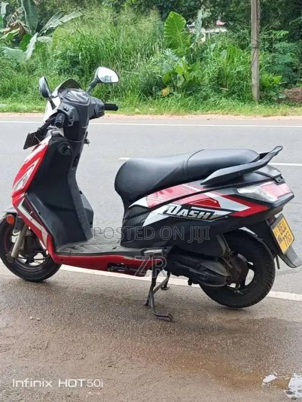 Hero Dash Vx OnLight 2017 Motorbike (Used)