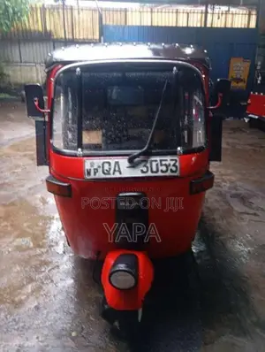 Bajaj 2 Stroke 2005 Three Wheel (Used)
