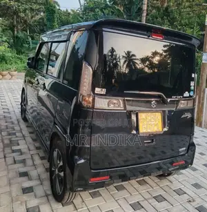 Suzuki Spacia 2016 Car (Used)