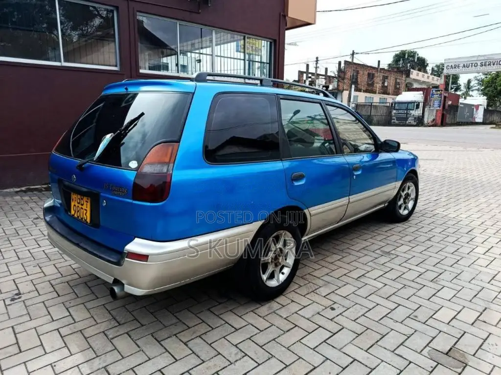 Nissan Wingroad 1997 Car (Used)