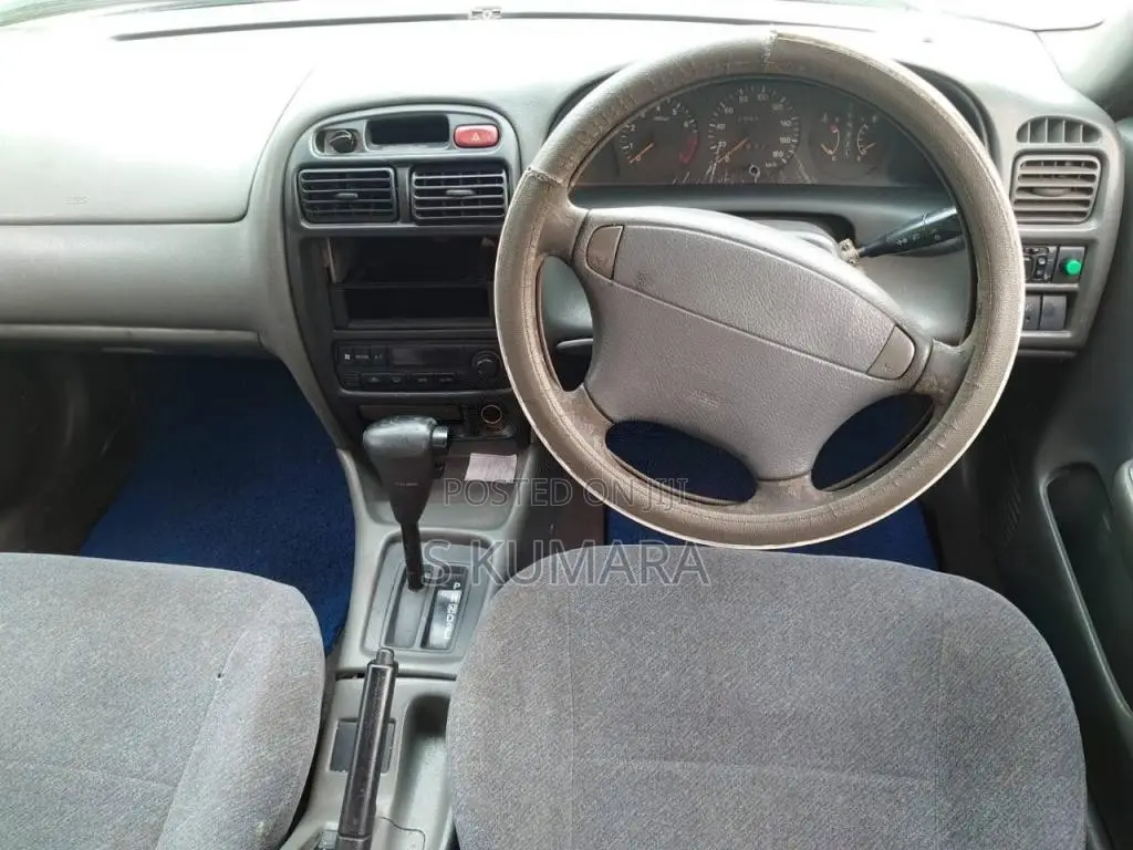 Suzuki Cultus 2000 Car (Used)