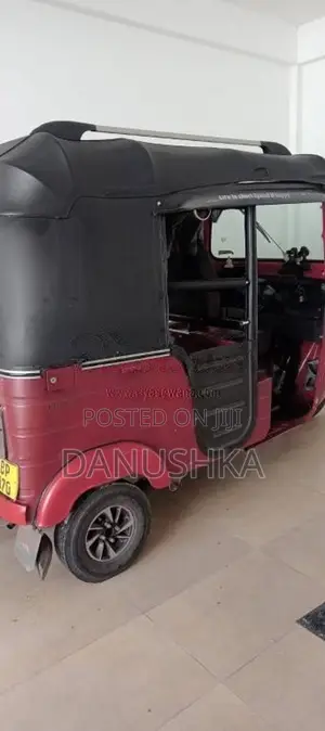 Bajaj RE 2017 Three Wheel (Used)
