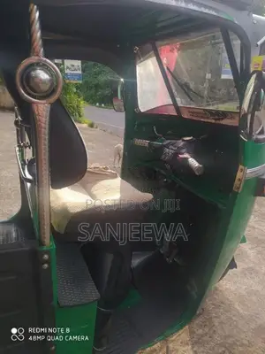 Bajaj 2 Stroke 2004 Three Wheel (Used)